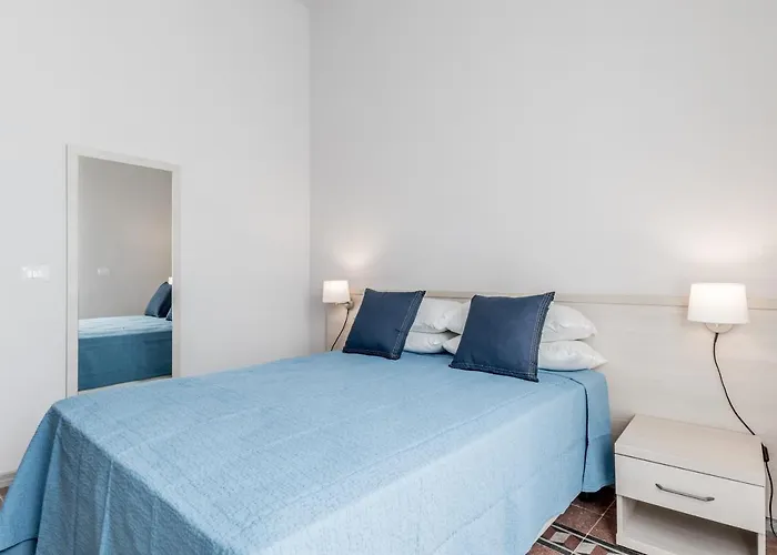 In Trastevere Apartament